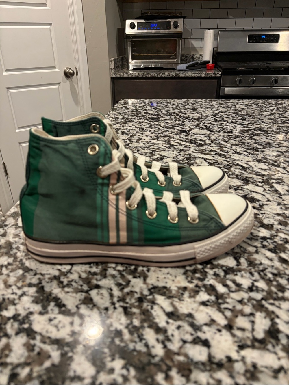 Converse Chuck Taylor All Star High Top Green striped shoes - Picture 3 of 7